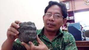 1364) was, according to old javanese manuscripts, poems and mythology, a powerful military leader and mahapatih or (equal to). Menelisik Wajah Asli Mahapatih Majapahit Gajah Mada Seperti Apa
