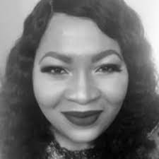 Tracy Thigpen's Instagram, Twitter & Facebook