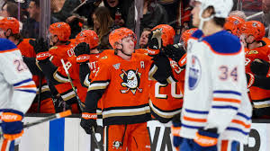 LaCombe add an empty-netter