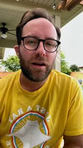 #Yourbarefootneighbor #barefootneighborhood