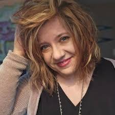 Anna Fermin's Instagram, Twitter & Facebook