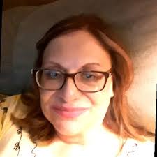 🤘 Edna Cisneros '55 was the first Mexican American woman admitted to the  Texas Bar. Her sister, Diana '57, was the second. And when Edna was elected  D.A. for Willacy County and