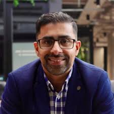 How to Balance Your Vision Statement with Stakeholders