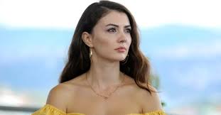 Burcu güneş kimdir, türk pop müziğinin güçlü ismi. Burcu Ozberk Kimdir Burcu Ozberk Kac Yasinda Nereli Sevgilisi Var Mi Takvim