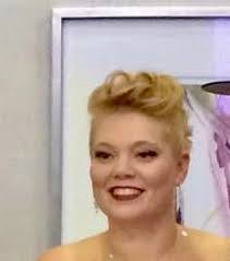 Jennifer Burson's Instagram, Twitter & Facebook