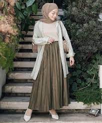 Check spelling or type a new query. 9 Ootd Rok Plisket Untuk Gaya Simpel Saat Lebaran Womantalk