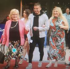 Compare kalvin phillips to top 5 similar players similar players are based on their statistical profiles. Michelle On Twitter England Players Grealish Law Beaker Foden Greenwood Sent Home For Meeting Women At Hotel Kalvin Phillips