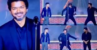 Free fire விளையாடினால் கூட diamond இலவசமா தினமும் 500 diamonds இலவசம் unlimited diamonds in tamil. Thalapathy Vijay Sets Stage On Fire With His Crazy Dance Moves