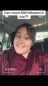 Natalie Davison (@natdee86)