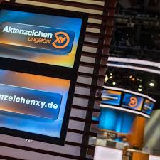 Aktenzeichen xy … ungelöst is a german television programme broadcast since october 1967 on zdf that aims to combat and solve crimes. Duisburger Nachrichten Neukirchen Vluyn Cold Case Martina Moller Bei Aktenzeichen Xy Die Duisburger Polizei Rollt Einen Sogenannten Cold Case Wieder Auf Und Sucht Nach Mehr Als 34 Jahren Noch Einmal Zeugen Im