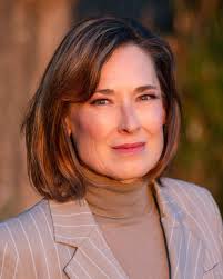 ✨🍷 Don't miss our latest INFLUENTIAL WINE VOICE: Carolyn Covington  DipWSET! 🍇 Carolyn Covington @carolyncoving is a WSET Diploma in Wines  graduate, wine influencer, and educator, as well as the founder of