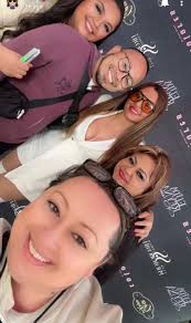 Happy Friday! I couldn't finish off the week without thanking these amazing  individuals! Our EyA tribe! They have our back no matter what and I have  theirs!! They help with everything under