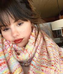 Cut the loop in the center, and then pull out the cut yarn attached to the skein (ball of yarn). 15 Best Winter Scarves For Staying Warm In 2021 Glamour