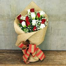 Once we receive the order, we will process the order as per your choice and. Christmas Rose Posy Perth