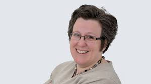 Miranda Francis's Instagram, Twitter & Facebook