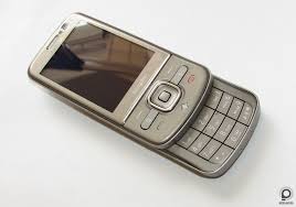 Nokia 6710 Navigator - nem csak kocsiba ...