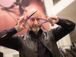 Linda Lorenzi: «Ho fatto Colpo Grosso e posato per Playboy. Quando mio  padre mi vedeva in tv cambiava canale»- Corriere.it