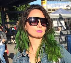 Nennen wir das Verhalten des Dickies-Sängers beim Namen: Frauenhass