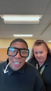 Esha (@simplytomboi)'s videos with original sound