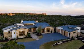 Furnished Model Heyl Homes Luxury Spec Homes In 2020 Model Homes Austin Homes Home