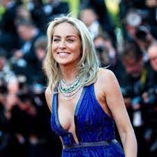 Casino 1995 sharon stone as ginger rothstein looks into mirror 8x10 photo. Sharon Stone Steckbrief News Bilder Gala De