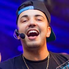 Angelo Oliveira (@angeloakatu)