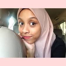 Intan malu dengan keadaan keluarganya, apatah lagi ibunya. Curi Curi Hivi By Kaishatamara