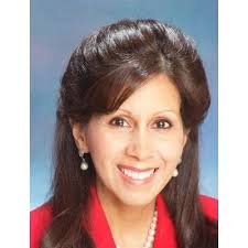 Lucy Loya's Instagram, Twitter & Facebook