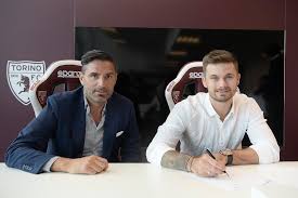 Born 2 february 1995) is a polish professional footballer who plays as a midfielder for serie a club torino and the poland national team. Karol Linetty K Linetty Twitter