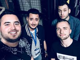 Quel soirée du lundi sérieusement @gotaga @doigby entre la superbe session f1 et le tribunal des bans j'ai jamais autant ri sur un live, c'était génial, vous régalés les gars. Gotaga On Twitter Meme Si Tu Pues La Merde Qu Est Ce Que Je T Aime