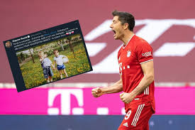 Beckenbauer, koeman, baresi, shearer, hagi, matthäus, hierro & butragueño. Tak To Sie Zaczynalo Boniek Napisal Piekne Gratulacje Dla Lewandowskiego Pilka Nozna Sport Pl