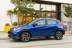 The section below the 'black chrome' grille is a honeycomb texture, plus it has dark chrome front door handles, a dark chrome rear numberplate garnish, and it rides on the biggest. 2021 Honda Hr V Review Ratings Specs Prices And Photos The Car Connection