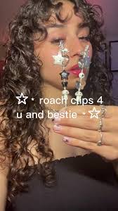 Kitty Roach's Instagram, Twitter & Facebook