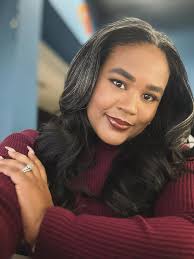 Happy birthday to the sweetest part of my life! 🥰😍 I love you, Aaron!  Here's to many more birthdays together! ❤️🎁 • • Please help me wish my  hubs a happy birthday!