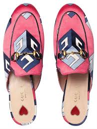 Enjoy free shipping, returns & complimentary gift wrapping. Gucci Pink Navy Blue Gg Logo Printed Slide Satin Slippers Flats Size Eu 41 Approx Us 11 Regular M B In 2021 Gucci Shoes Women Gucci Shoes Gucci