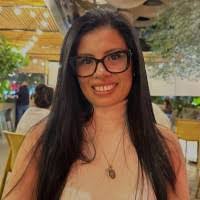 Vanessa Beas's Instagram, Twitter & Facebook