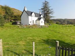 Escape to enjoy miles of sandy beach and traditional live music. Superbly Restored Croft House Overlooking The White Sands Of Morar Mallaig