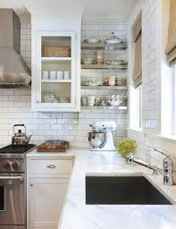 In fact, the subway tile kitchen backsplash model now becomes a favorite as well in a modern kitchen. The Classic Beauty Of Subway Tile Backsplash In The Kitchen