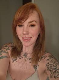 Comparing appearances to celebrities