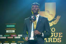 Michael olunga (born 26 march 1994) is a kenyan professional footballer who plays for japanese club kashiwa reysol and the kenya national team as a forward. Reysol S Michael Olunga Named J League Mvp Frontale Packs Best Xi With Nine Selections The Japan Times