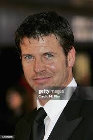 870 Lloyd Owen Photos & High Res Pictures