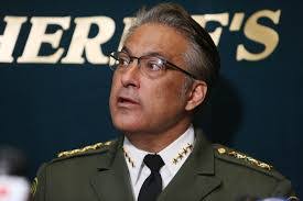 Chris Cunnie's Instagram, Twitter & Facebook