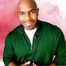 Kari King's Instagram, Twitter & Facebook