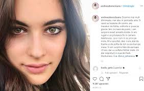 Andreea berecleanu, in varsta de 39 de ani, a pus de curand punct unei casnicii care dura de 15 ani. Cum AratÄƒ Fiica Andreei Berecleanu La 19 Ani Eva È™i A MoÈ™tenit Mama La FrumuseÈ›e