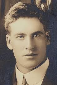 Fred Timm's Instagram, Twitter & Facebook