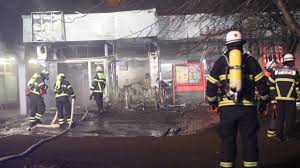🤠🍻🍻🍻🤘🤘🤘 i love y'all ! Grosseinsatz In Hamburg Explosion Im Kiez Club Keller Regional Bild De
