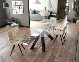 Cette belle table de repas en verre rectangle au style attrayant et de conception glamour définira le mobilier à venir pour votre salle à manger. Table En Verre Kyoto Carbone Meubles Style Decor