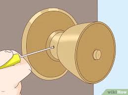 Next, find a small slot on the edge of the trim piece. 3 Ways To Remove A Door Handle Wikihow