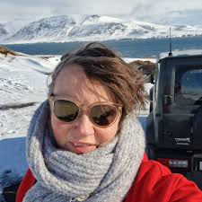 Hello! My Name is Emma and I'm flying from Germany to Iceland