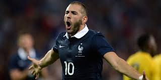 Sinon @benzema est renvoyé devant le tribunal alors qu'il a demandé à la victime, qui l'a reconnu devant le juge, de ne pas payer mais cissé qui lui lui a demandé de payer n'est pas renvoyé !!! Ø±Ø¦ÙŠØ³ ÙˆØ²Ø§Ø±Ø¡ ÙØ±Ù†Ø³Ø§ Ø¶Ø¯ Ø¹ÙˆØ¯Ø© ÙƒØ±ÙŠÙ… Ø¨Ù†Ø²ÙŠÙ…Ø§ Ù„Ù…Ù†ØªØ®Ø¨ Ø§Ù„Ø¯ÙŠÙˆÙƒ Ø¥Ø±Ù… Ù†ÙŠÙˆØ²